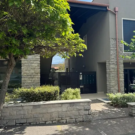 Lorry Living Aria, Fitness & Relax