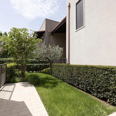 Lorry Living Aria, Fitness & Relax *