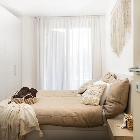 Lorry Living Luxury, Bohemian * Cavaion Veronese